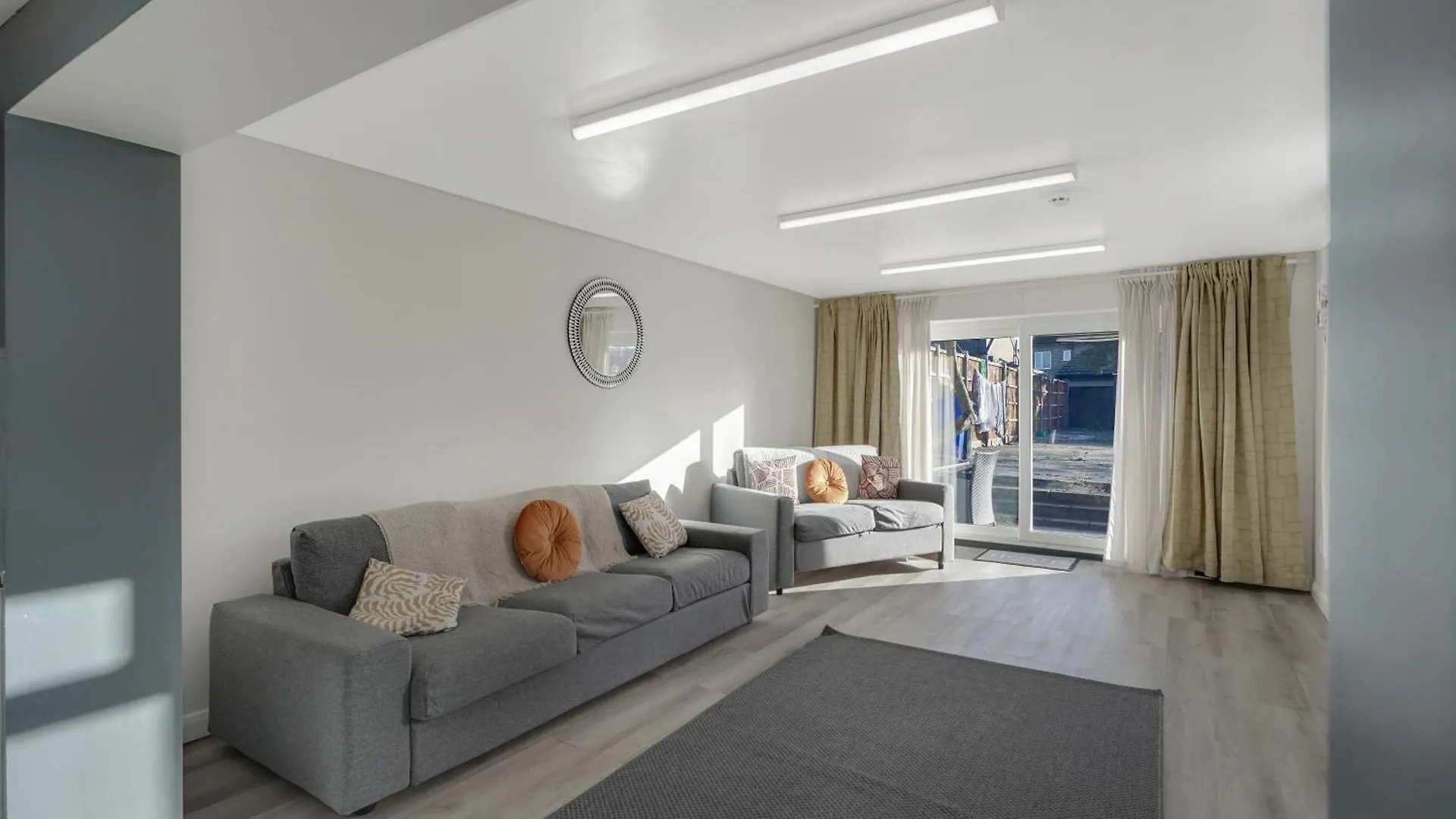 Comfy Double En-Suite Room In Barking Barking  0*, Barking (Greater London)