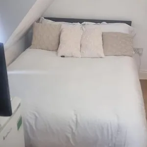 Homestay Archway Court, London