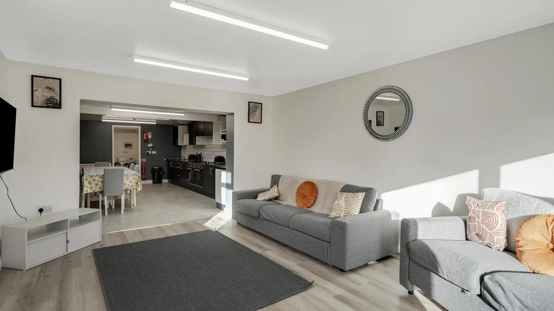 Comfy Double En-Suite Room In Barking Barking  Homestay Barking (Greater London)
